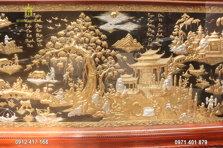 Vật phẩm thường được treo tại kh&ocirc;ng gian sang trọng trong nh&agrave; như ph&ograve;ng kh&aacute;ch, thư ph&ograve;ng hay ph&ograve;ng thờ